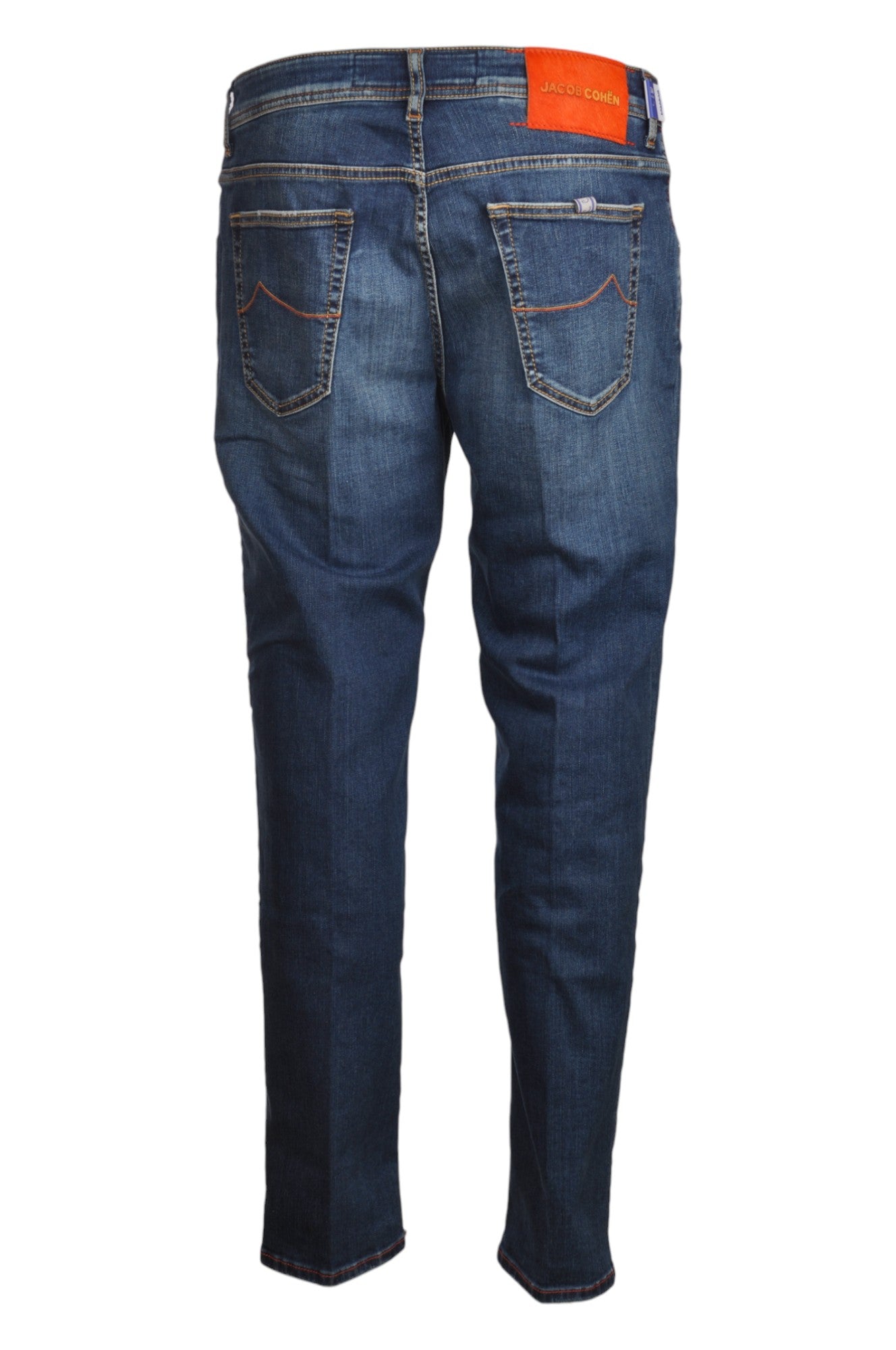 Dettaglio jeans slim fit d l a v medio Jacob Cohen in tessuto pregiato