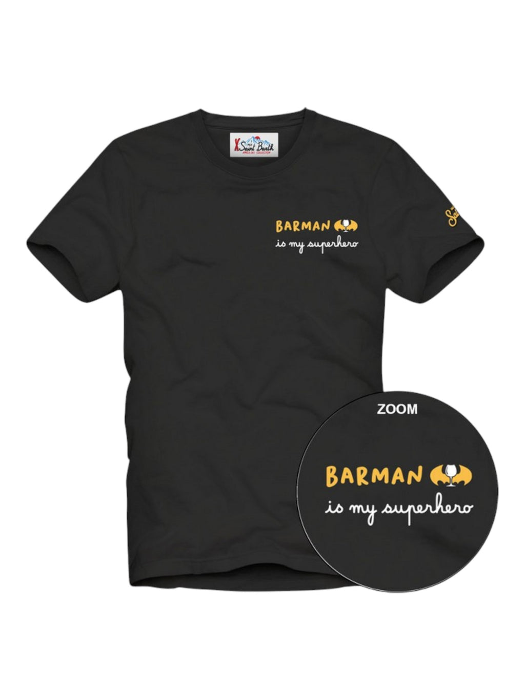 T-shirt su sfondo neutro frontale t-shirt nero scritta “Barman is my superhero” Saint Barth cotone
