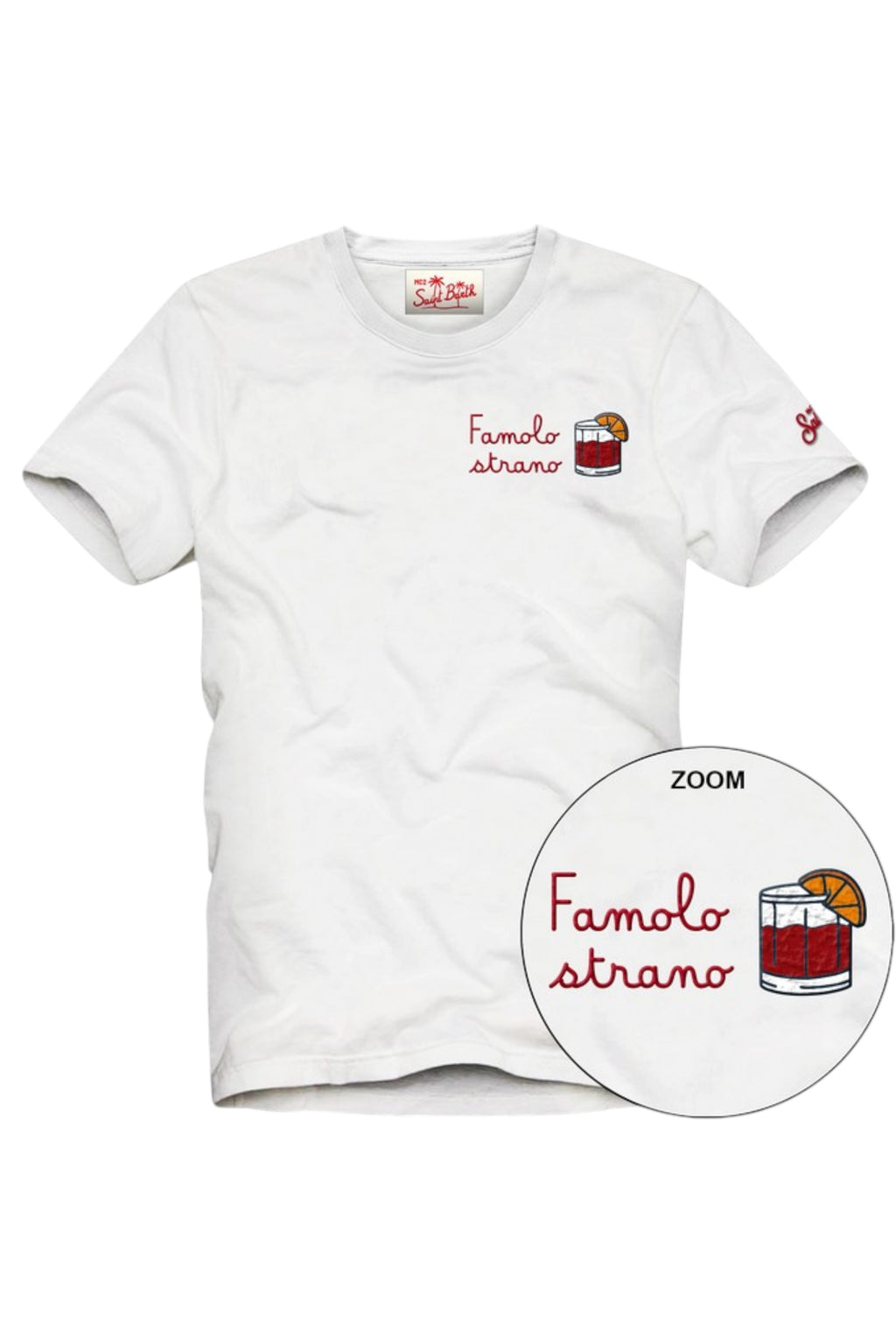 T-shirt su sfondo neutro frontale t-shirt bianco scritta “Famolo Strano” Saint Barth cotone