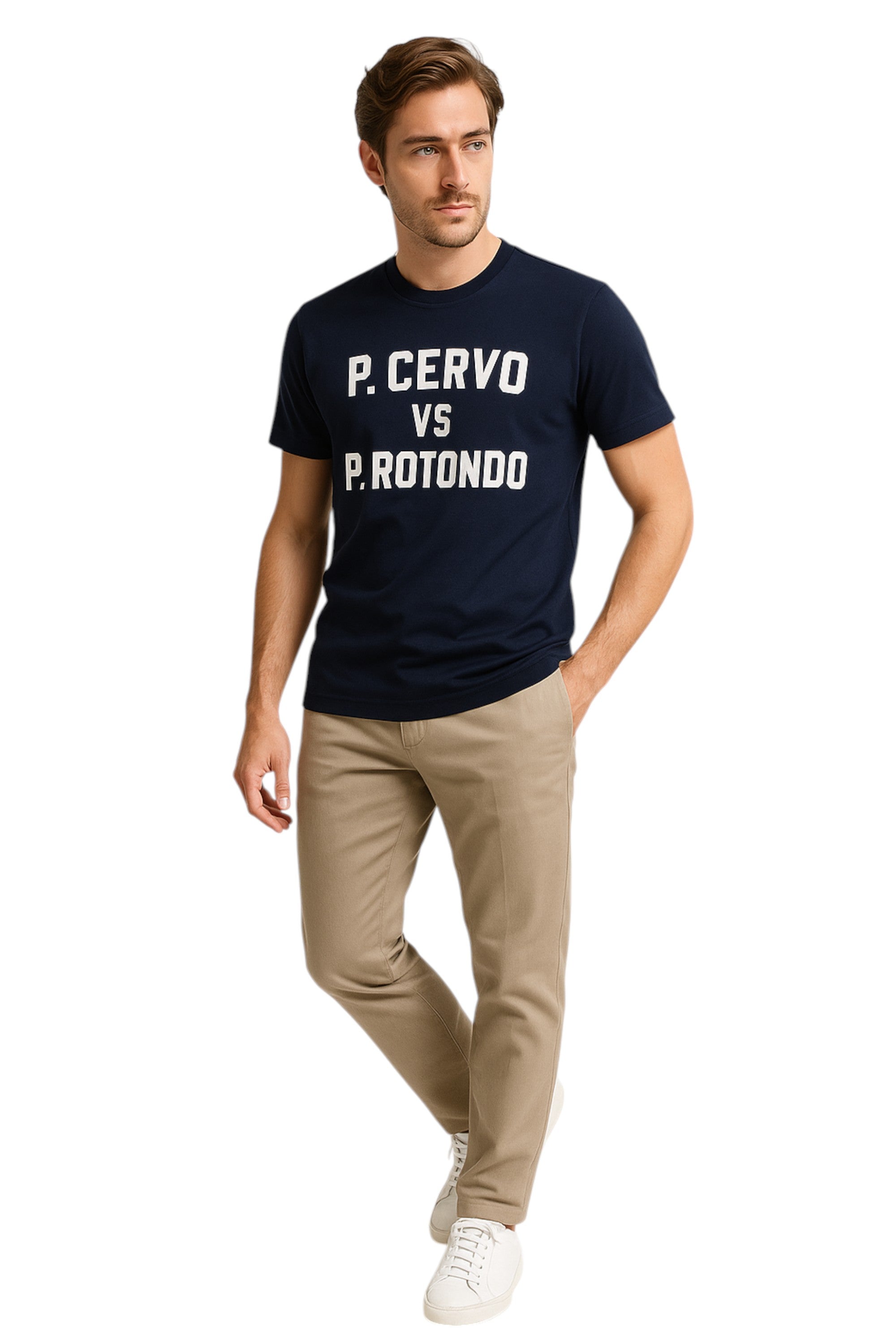 T-shirt su sfondo neutro da dietro t-shirt blu scritta “P. Cervo vs P. Rotondo” Saint Barth cotone