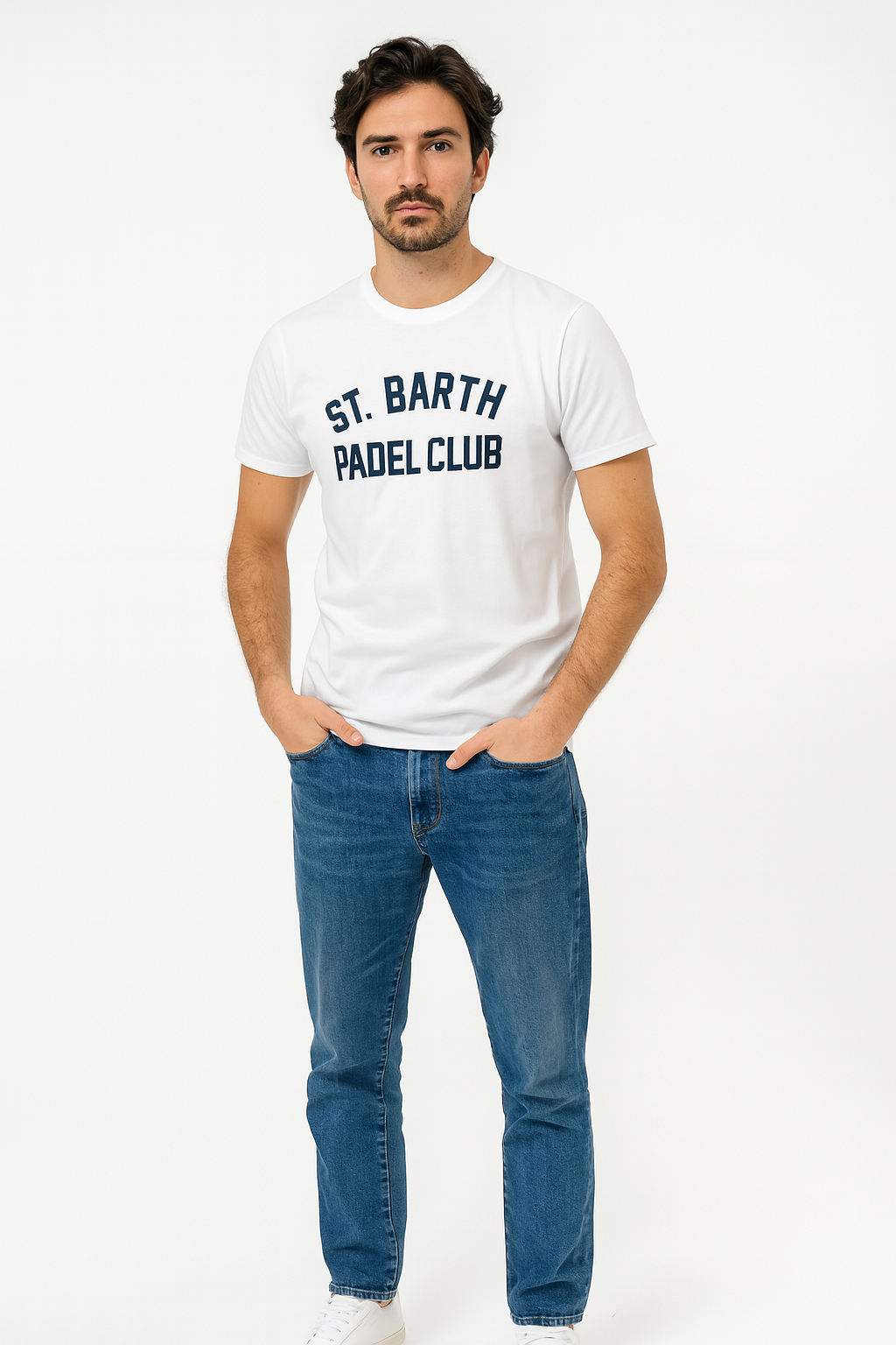 Dettaglio t-shirt bianco stampa Saint Barth cotone Arnott manica corta