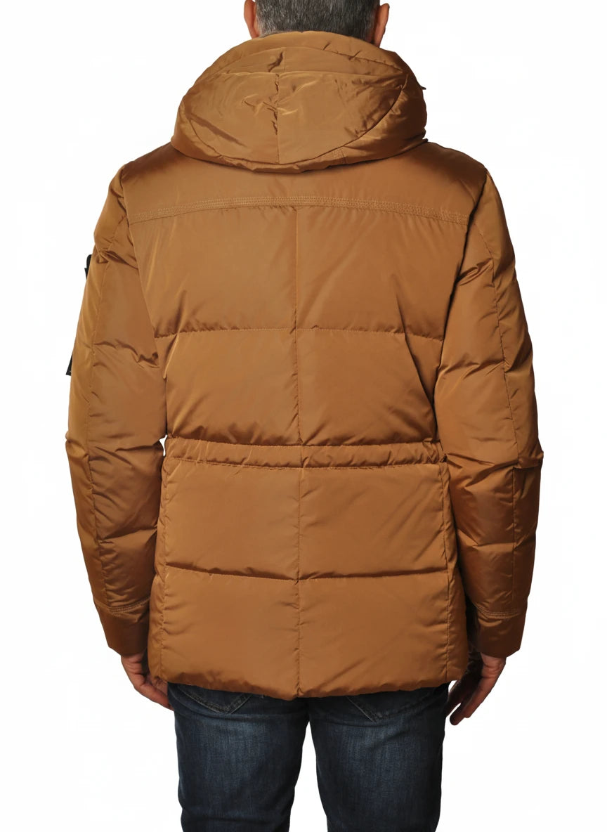 vista del piumino 3/4 cammello con quattro tasche Peuterey in piuma