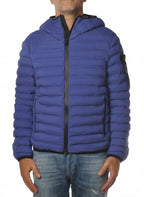 vista del piumino corto royal con zip termosaldate Peuterey in tessuto tecnico