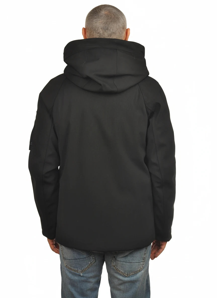 Dettaglio tessuto del giubbotto Peuterey tessuto tecnico nero