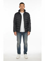 vista frontale del piumino blu con sotto vita Peuterey in piuma