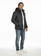 vista a 45° frontale del piumino blu con cappuccio estraibile Peuterey in piuma