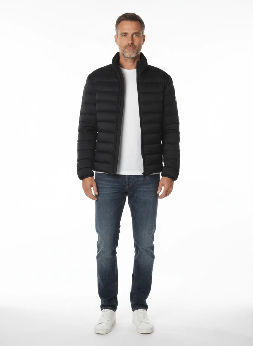 vista frontale del piumino corto blu con avvitato Peuterey in tessuto stretch