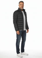 vista a 45° frontale del piumino corto grigio con avvitato Peuterey in tessuto stretch