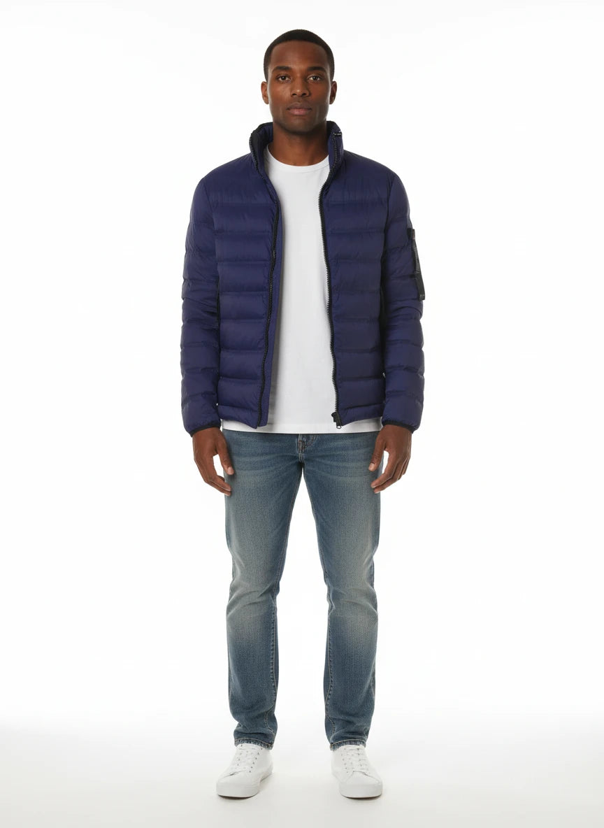 vista frontale del giubbotto royal con collo in piedi Peuterey in piuma d'oca