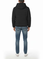 vista posteriore del piumino corto nero con zip termosaldate Peuterey in tessuto tecnico