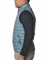 vista del gilet cartazucchero con senza maniche Peuterey in fibra sintetica