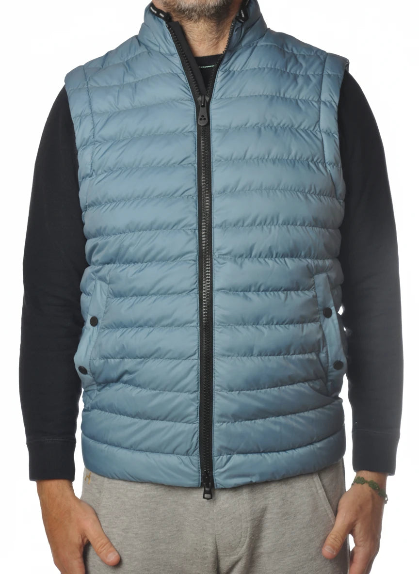 vista del gilet cartazucchero con senza maniche Peuterey in fibra sintetica