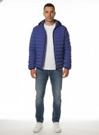 vista frontale del piumino corto royal con zip termosaldate Peuterey in tessuto tecnico