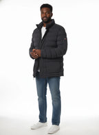 vista a 45° frontale del piumino blu con collo in piedi Peuterey in tessuto stretch