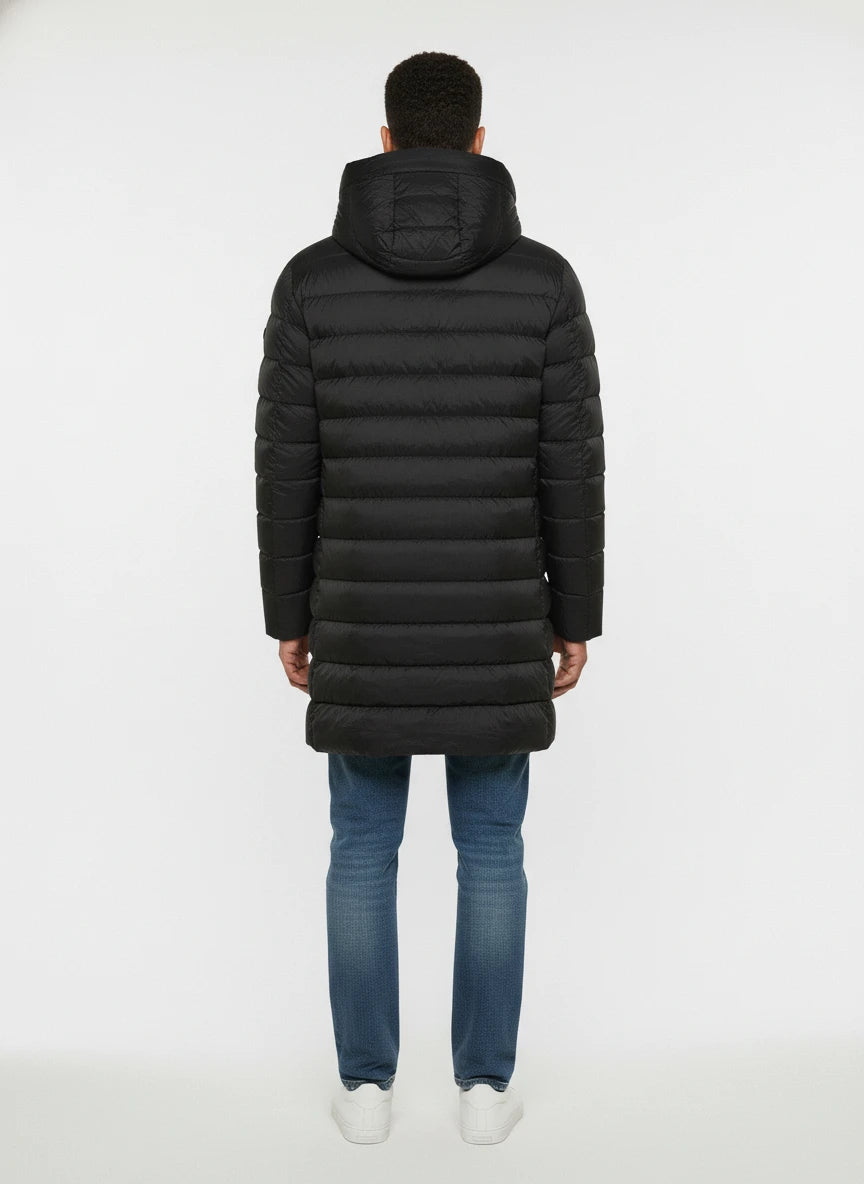 Vista da dietro del piumino Peuterey pelle scamosciata nero con cappuccio