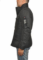 Dettaglio tasche e zip del field jacket Peuterey pelle scamosciata nero