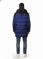 Vista da dietro del giubbotto Peuterey piuma royal con cappuccio