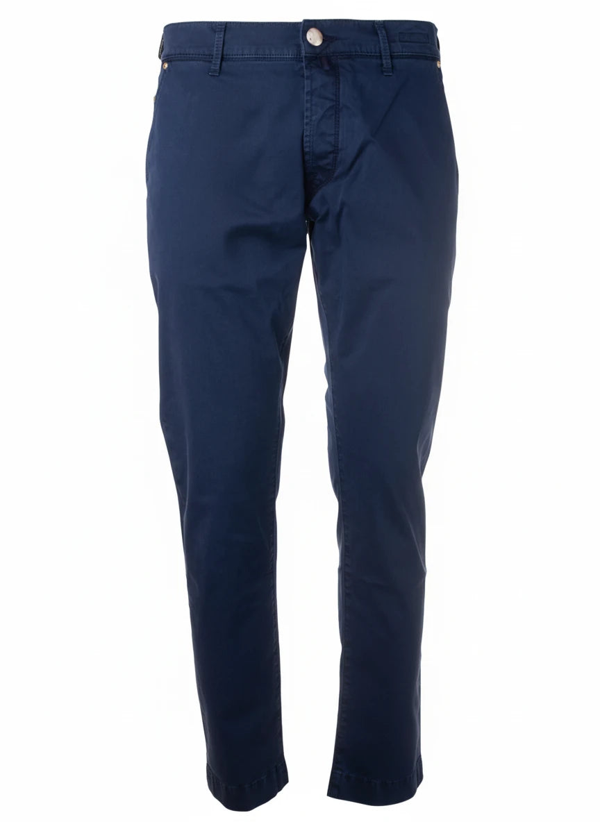 Pantalone chino dritto blu inchiostro Jacob Cohen visto da dietro da solo