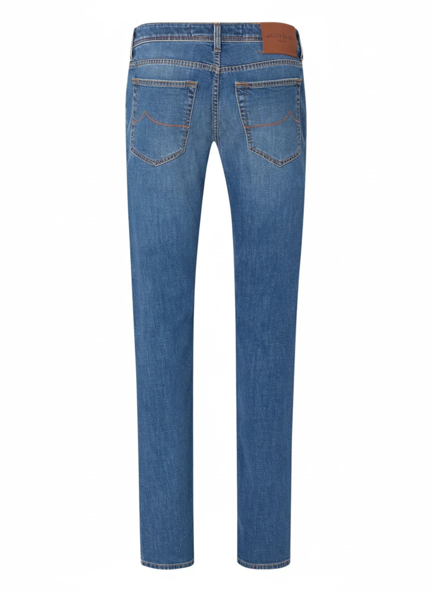 Detail of slim‑fit jeans col200 wash azz Jacob Cohen in premium fabric
