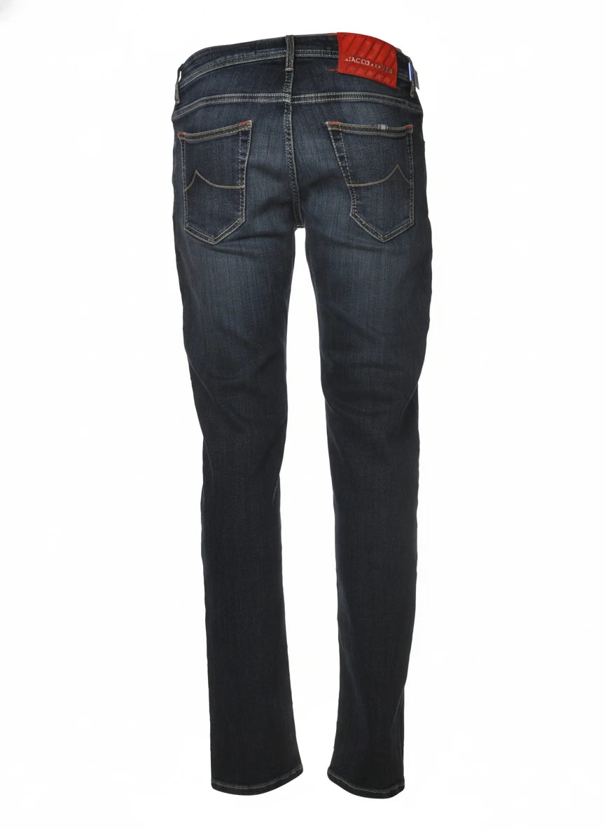 Close‑up detail of slim‑fit jeans Jacob Cohen in premium fabric
