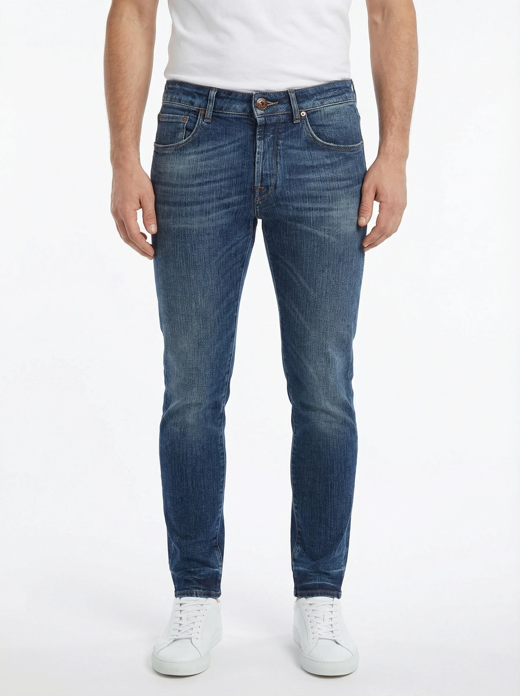 Front view of jeans narrow leg 4601 Jacob Cohen in premium fabric