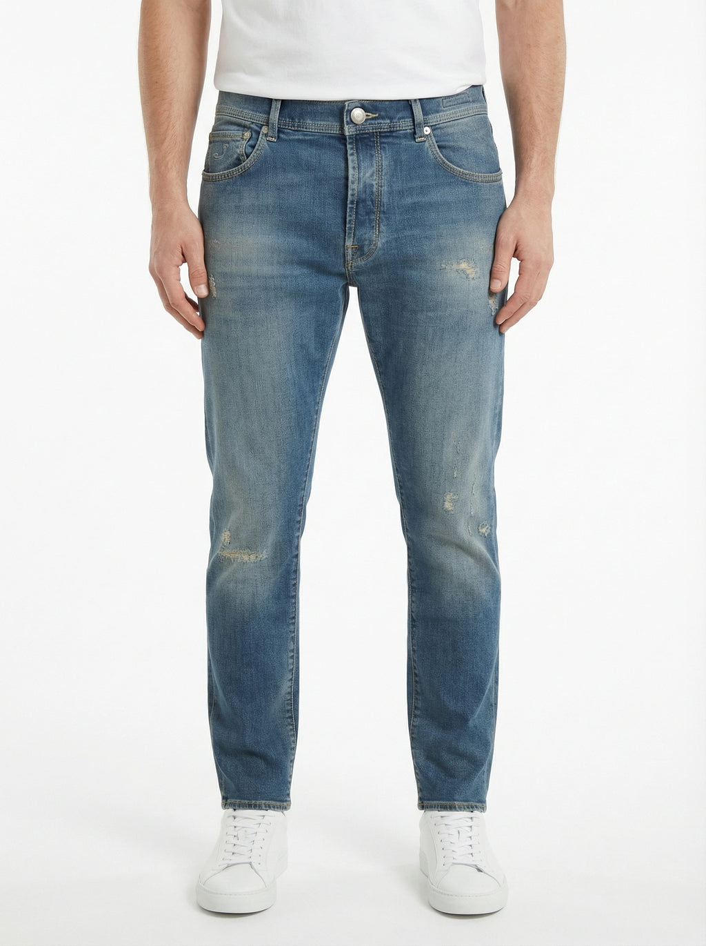 Front view of jeans straight leg wash Jacob Cohen in premium fabric