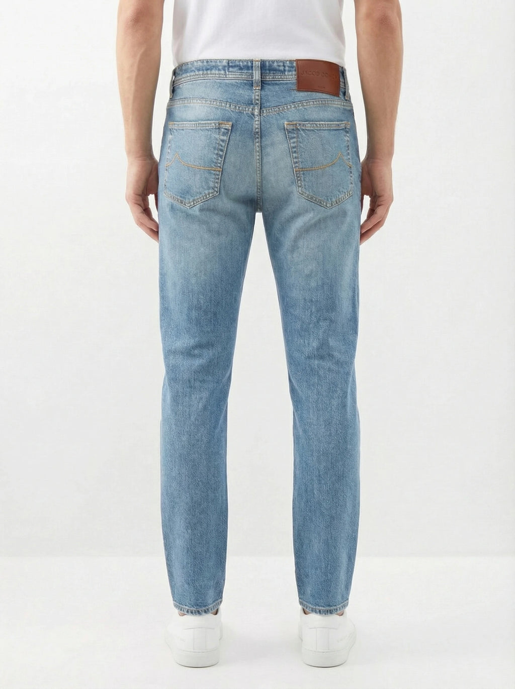 Modello a 45 gradi jeans slim fit col200 d l a v chiar Jacob Cohen