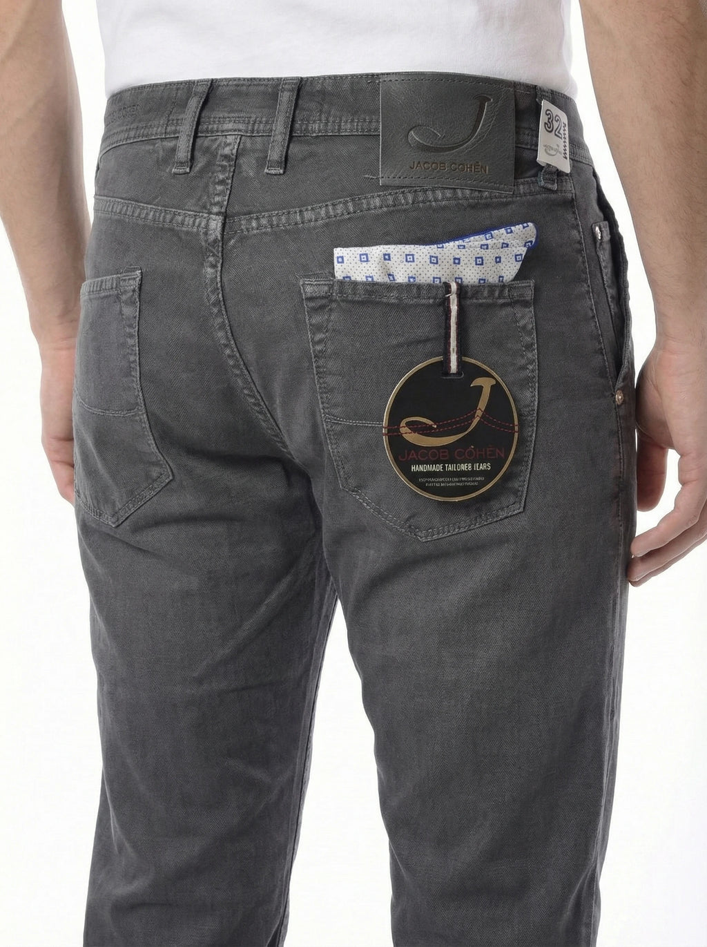 Pantalone cinque tasche dritto moro chiaro e grigio Jacob Cohen visto frontalmente da solo