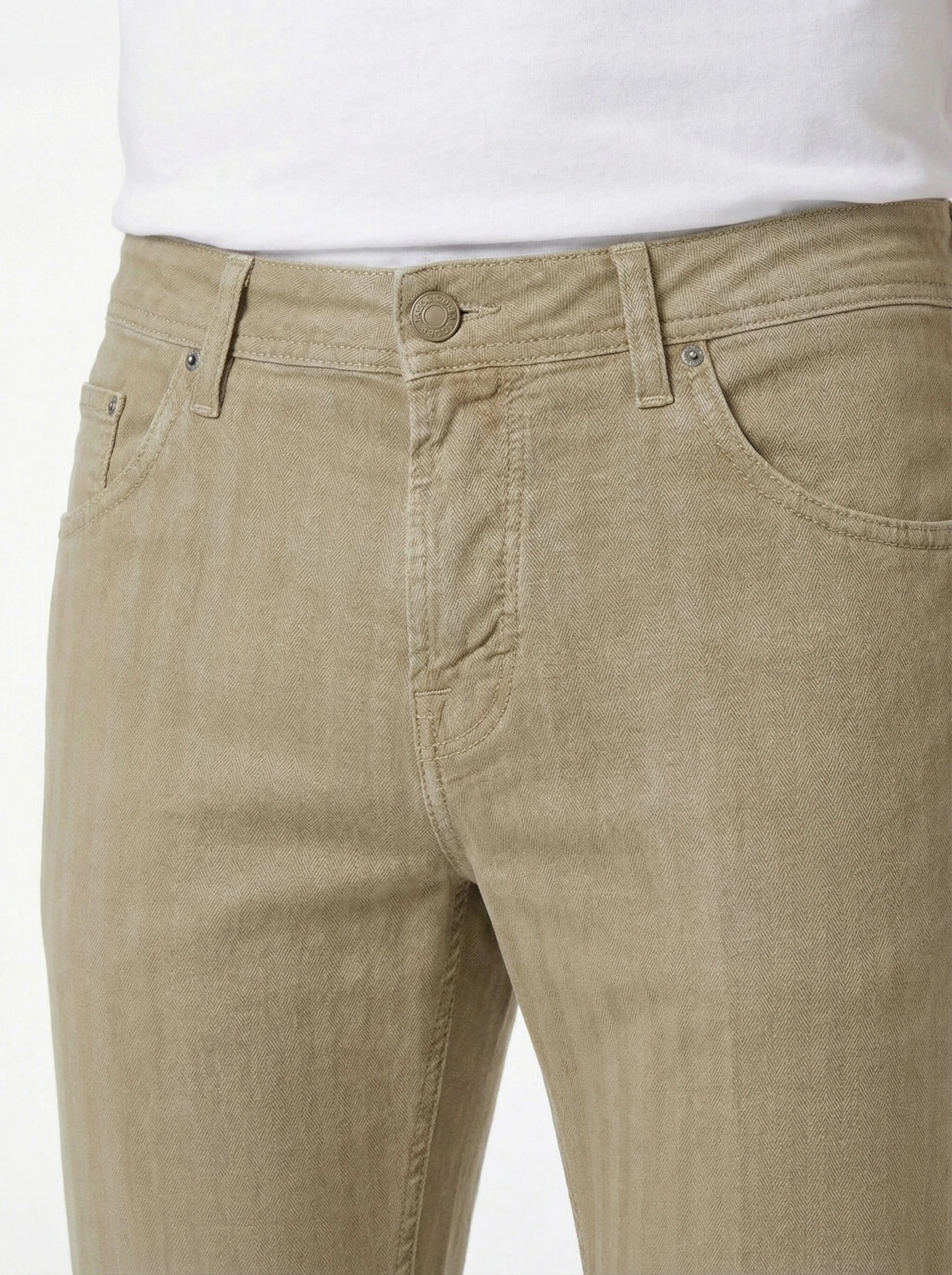 Vista da dietro del pantalone Scott cropped carrot beige Jacob Cohen