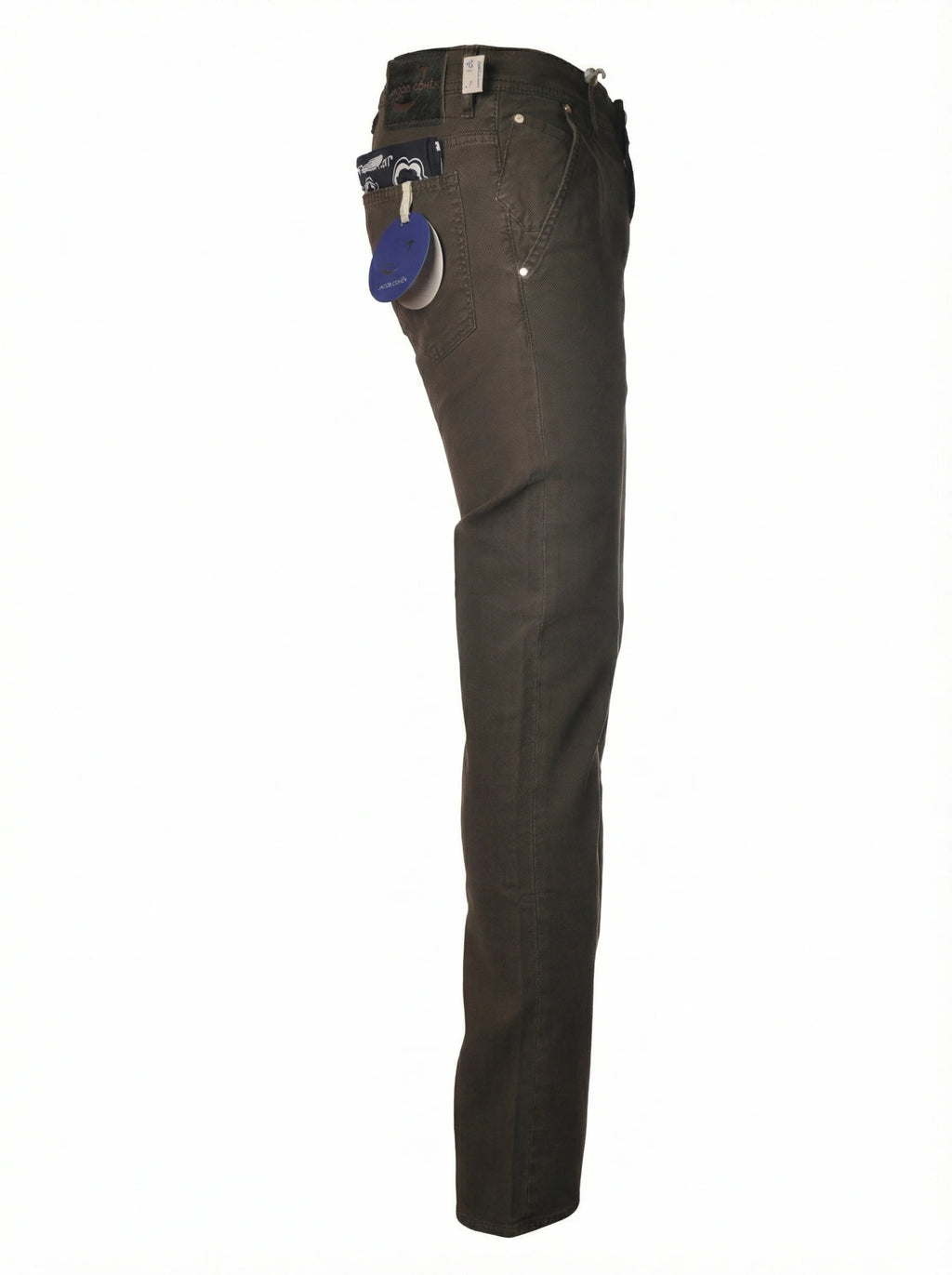 Detail of the pockets and buttons of the pants chino slim fit dark brown Jacob Cohen