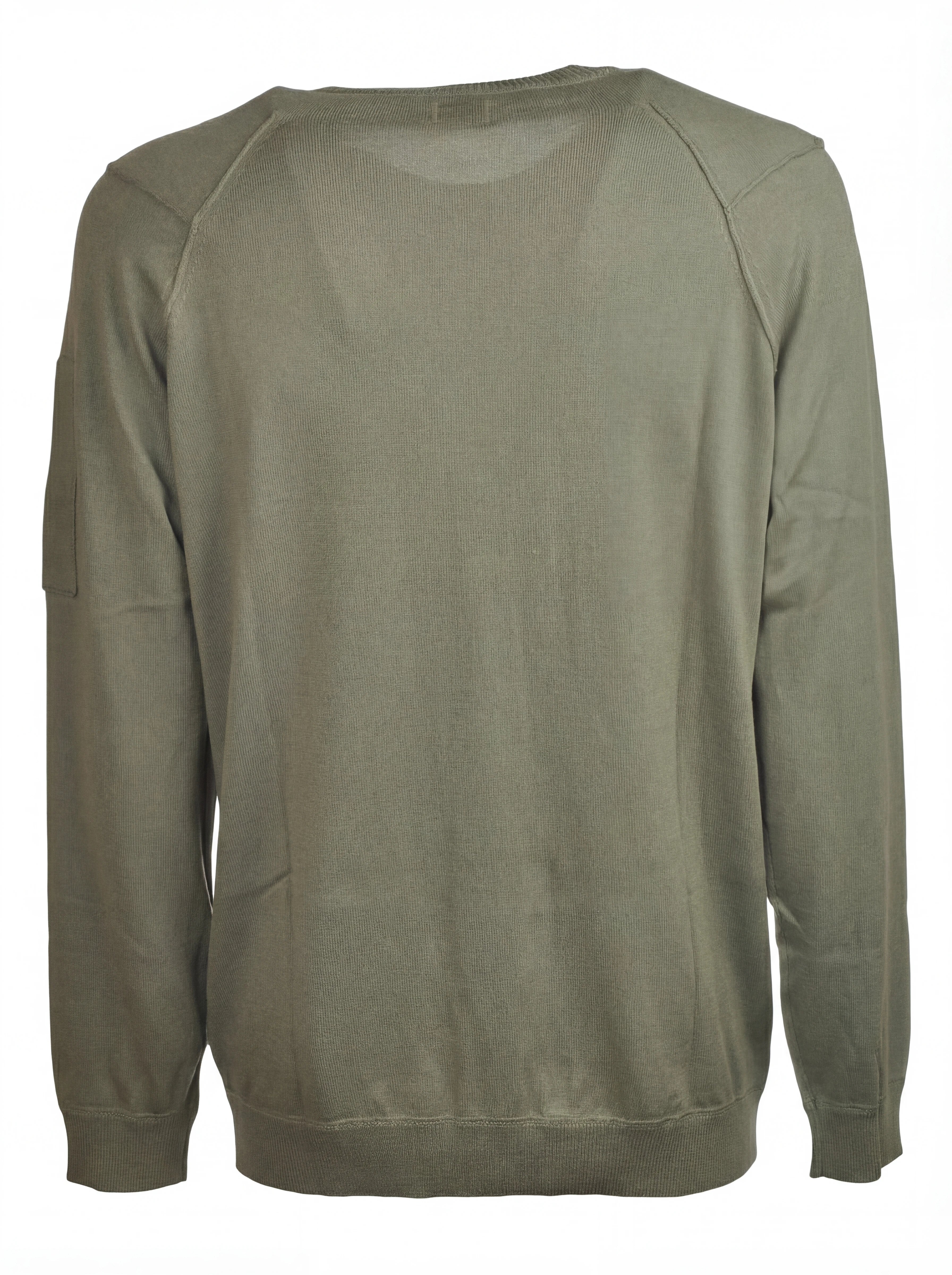 Dettaglio maglione verde salvia spalla raglan manica a rilievo C.P. Company da uomo
