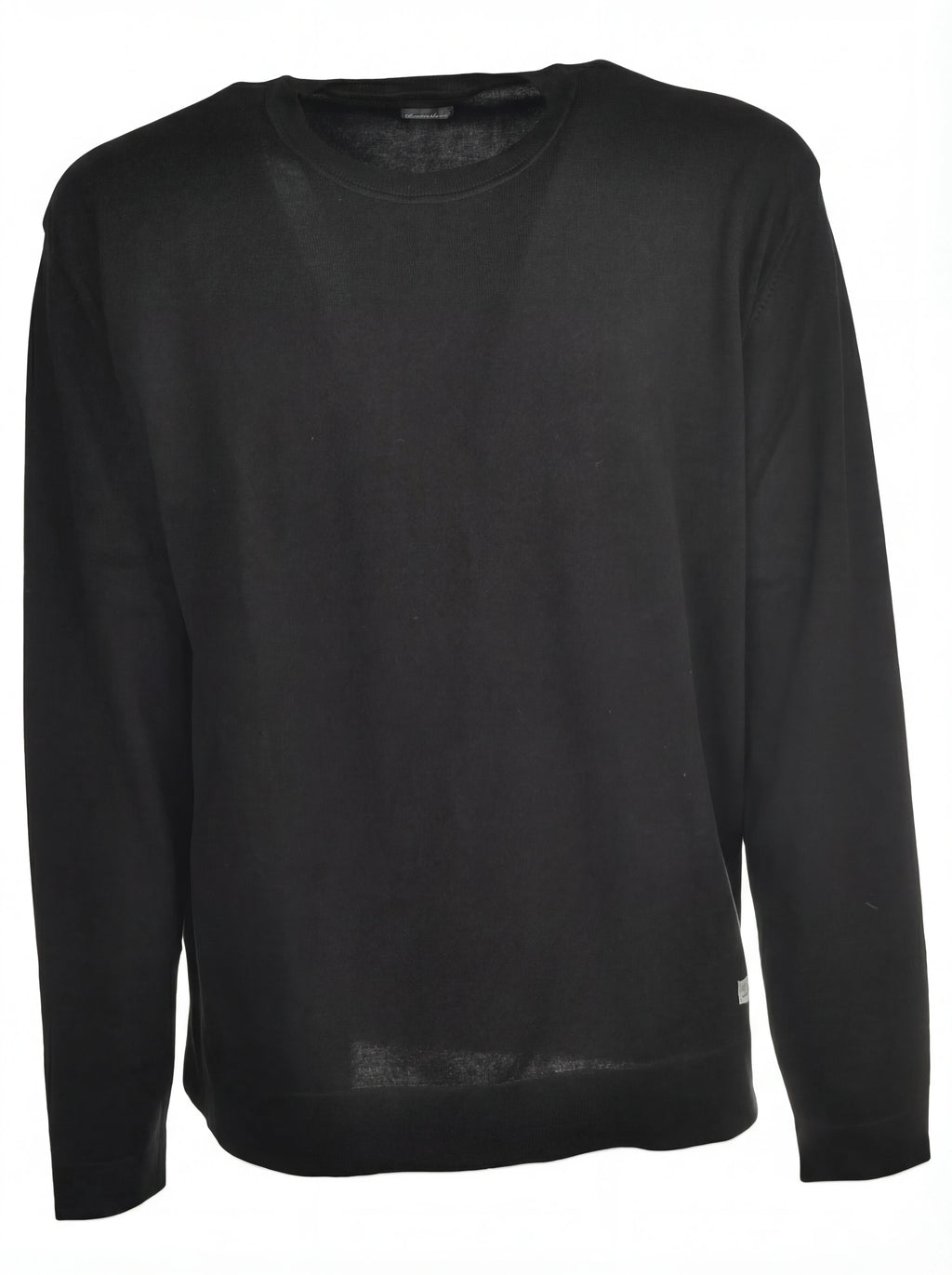 Dettaglio maglione nero logo cucito vestibilità dritta C.P. Company da uomo