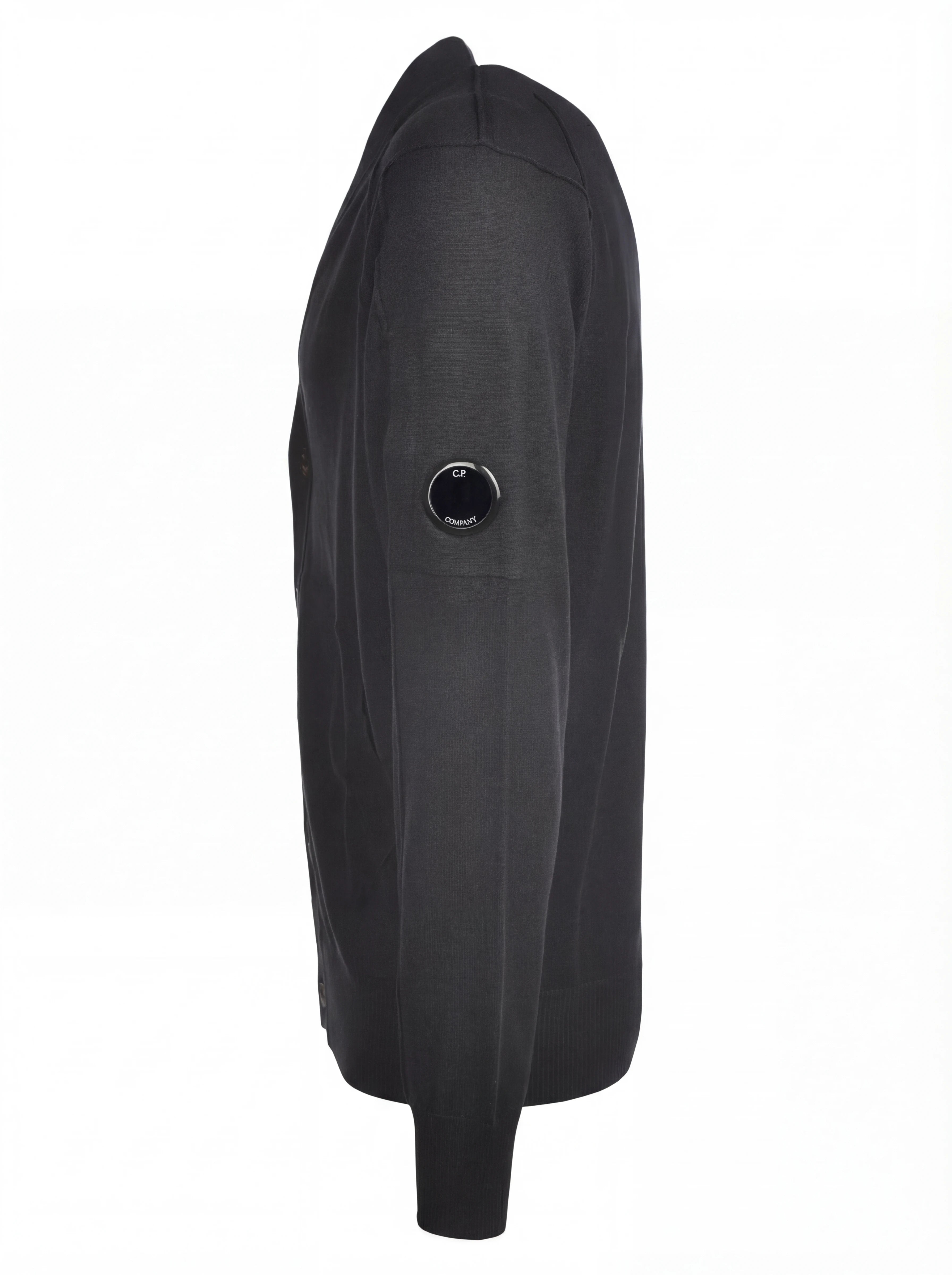 Close-up dettagli, cardigan blu taschino manica a rilievo C.P. Company da uomo