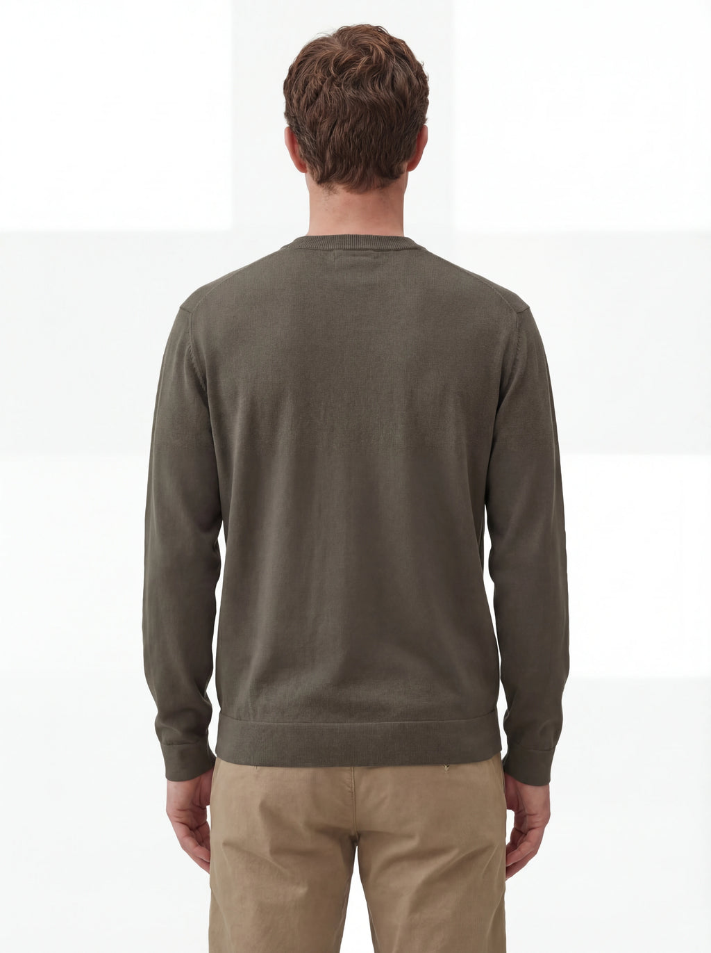 Maglia girocollo vista da dietro, maglia girocollo grigio scuro C.P. Company da uomo