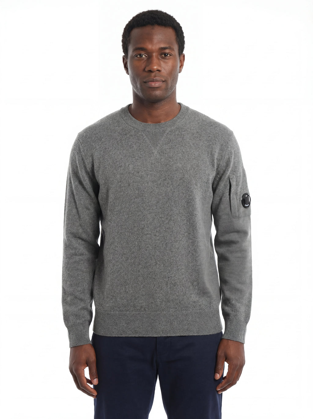 Maglia girocollo vista da dietro, maglia girocollo grigio medio a costine C.P. Company da uomo in lana