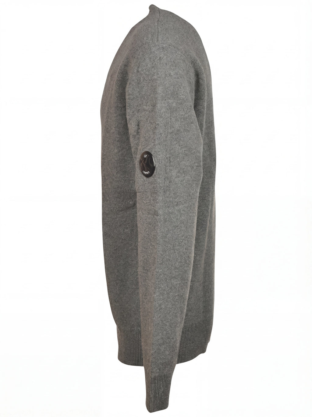 Dettaglio maglia girocollo grigio medio a costine C.P. Company da uomo in lana