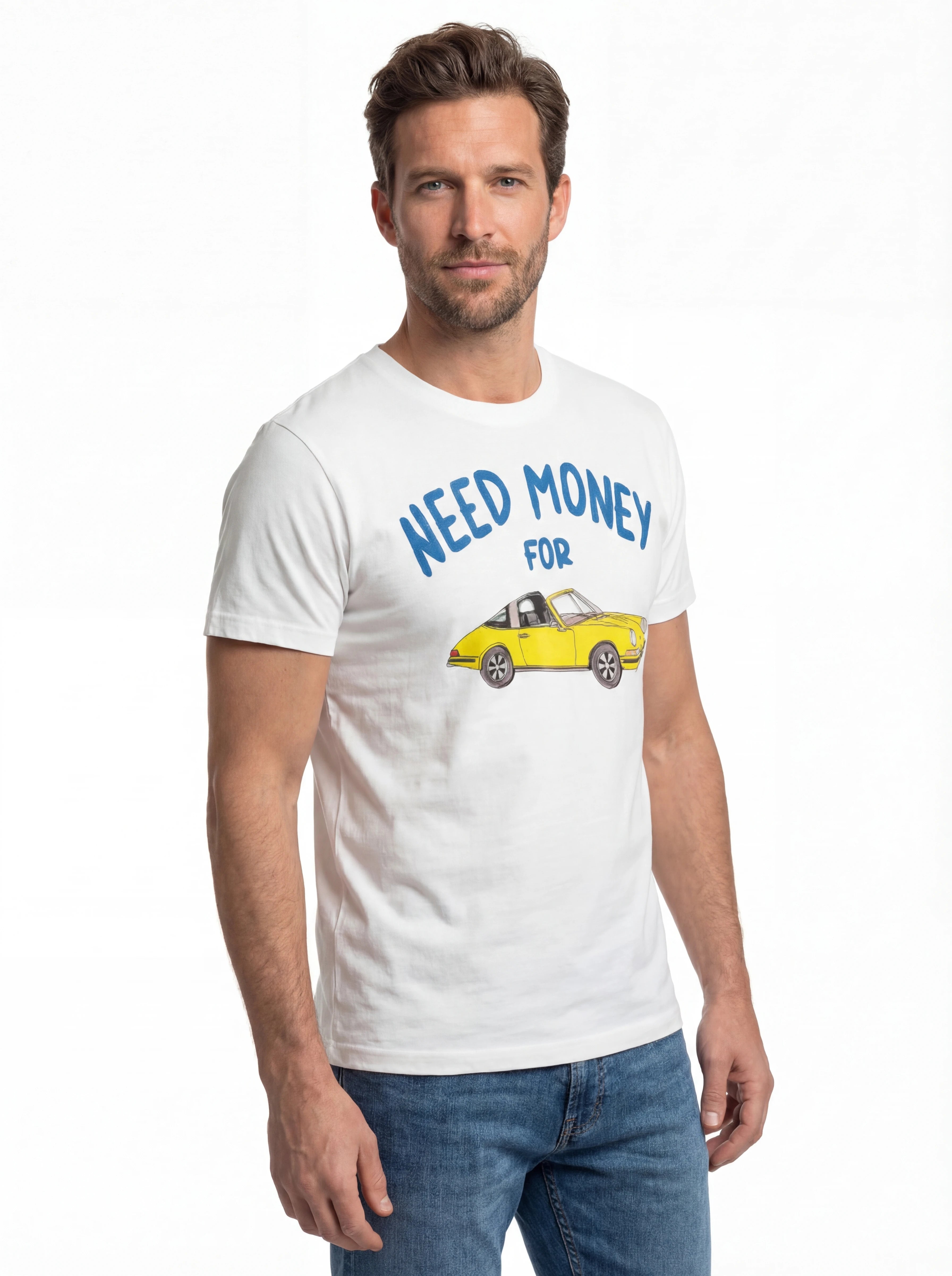 T-shirt su sfondo neutro frontale t-shirt bianco scritta “NEED MONEY FOR” Saint Barth cotone