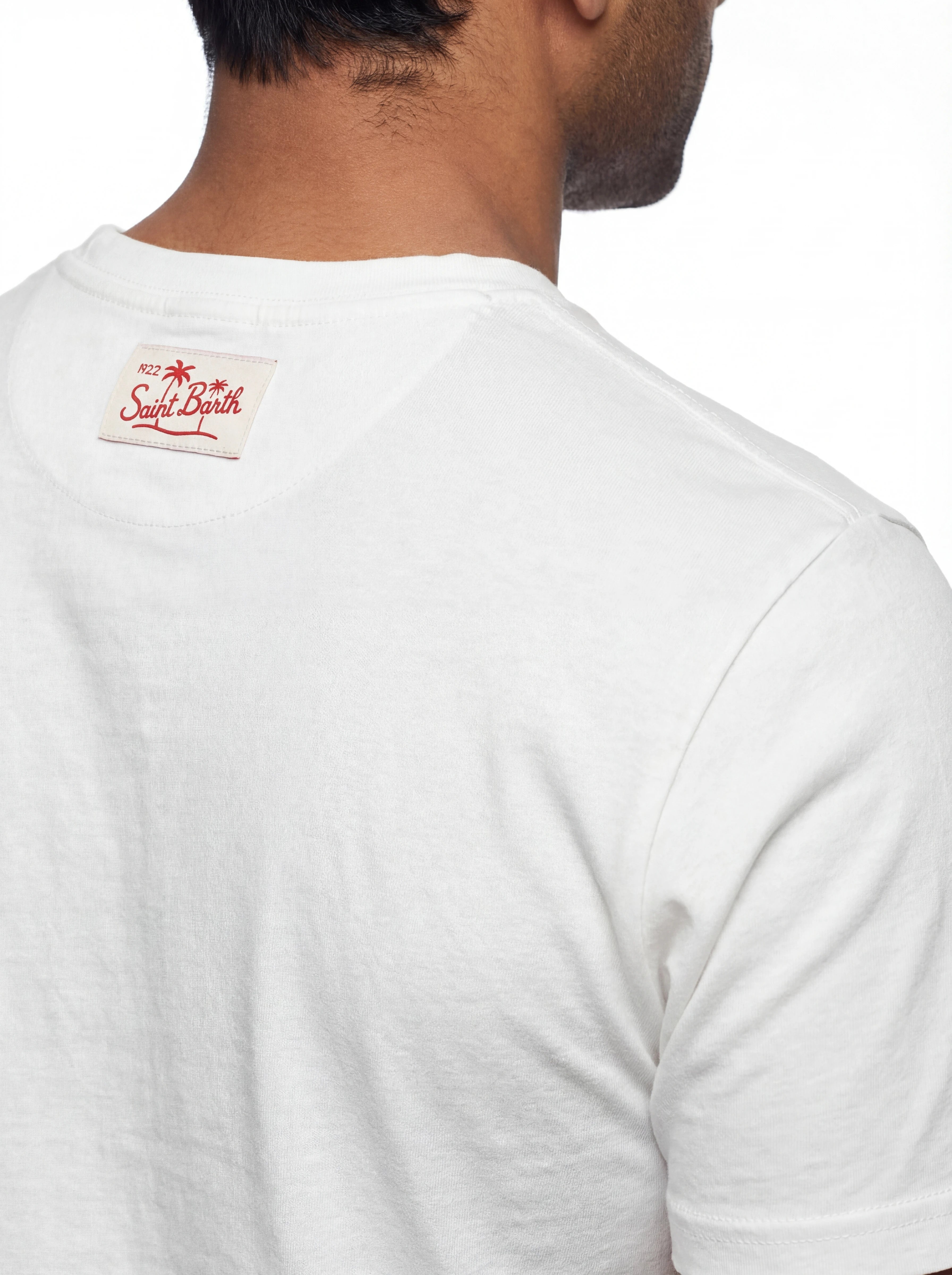 Vista da dietro t-shirt bianco scritta “Coke is too expensive” Saint Barth cotone