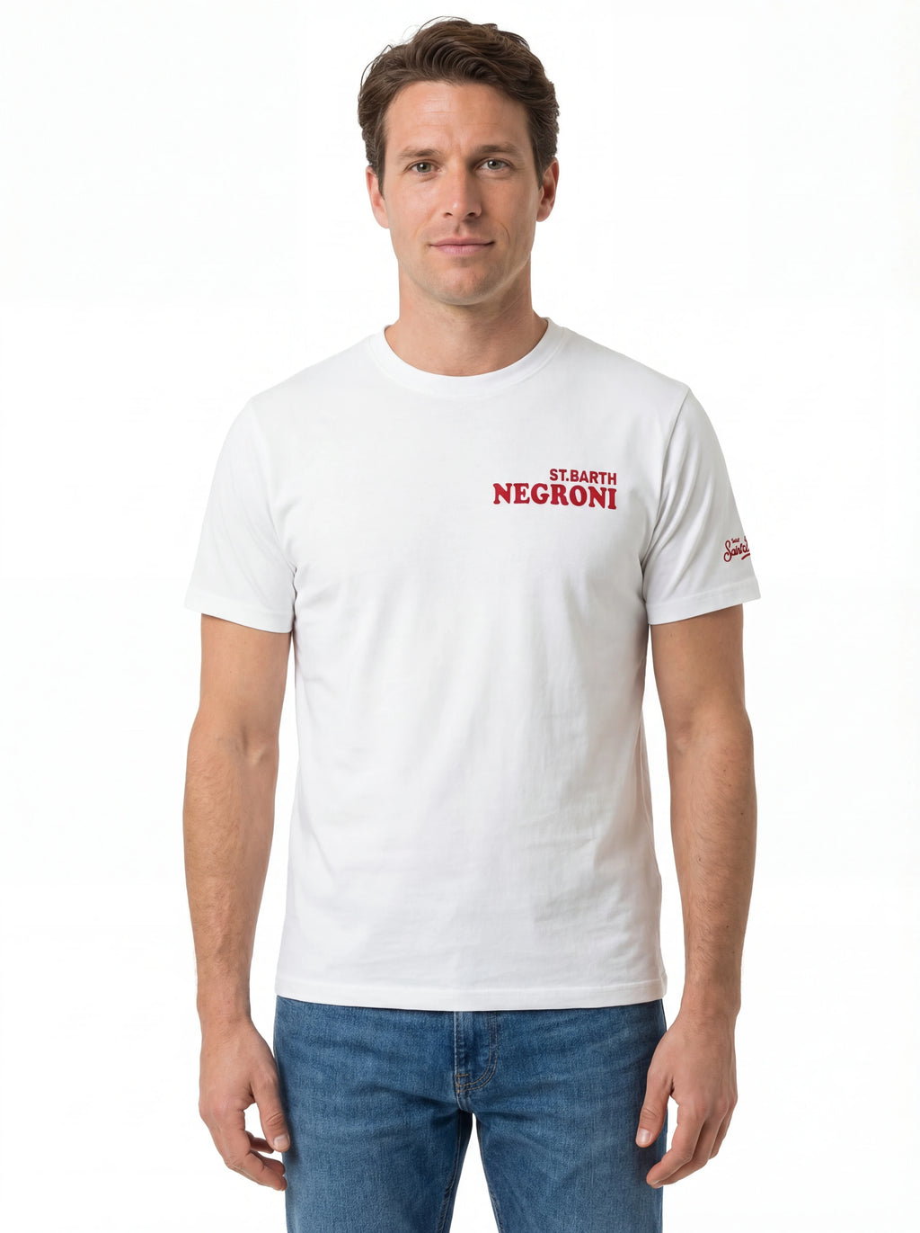 Modello frontalmente t-shirt bianco scritta “St.Barth NEGRONI” Saint Barth cotone