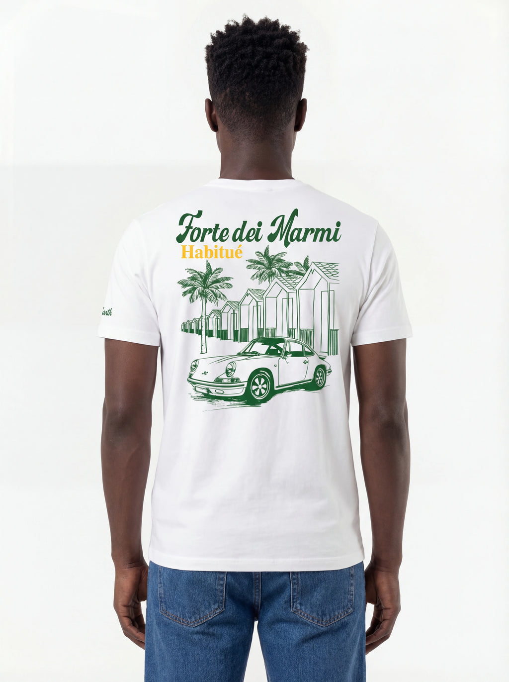 Modello a 45 gradi t-shirt bianco scritta “Forte dei Marmi Habitu” Saint Barth cotone