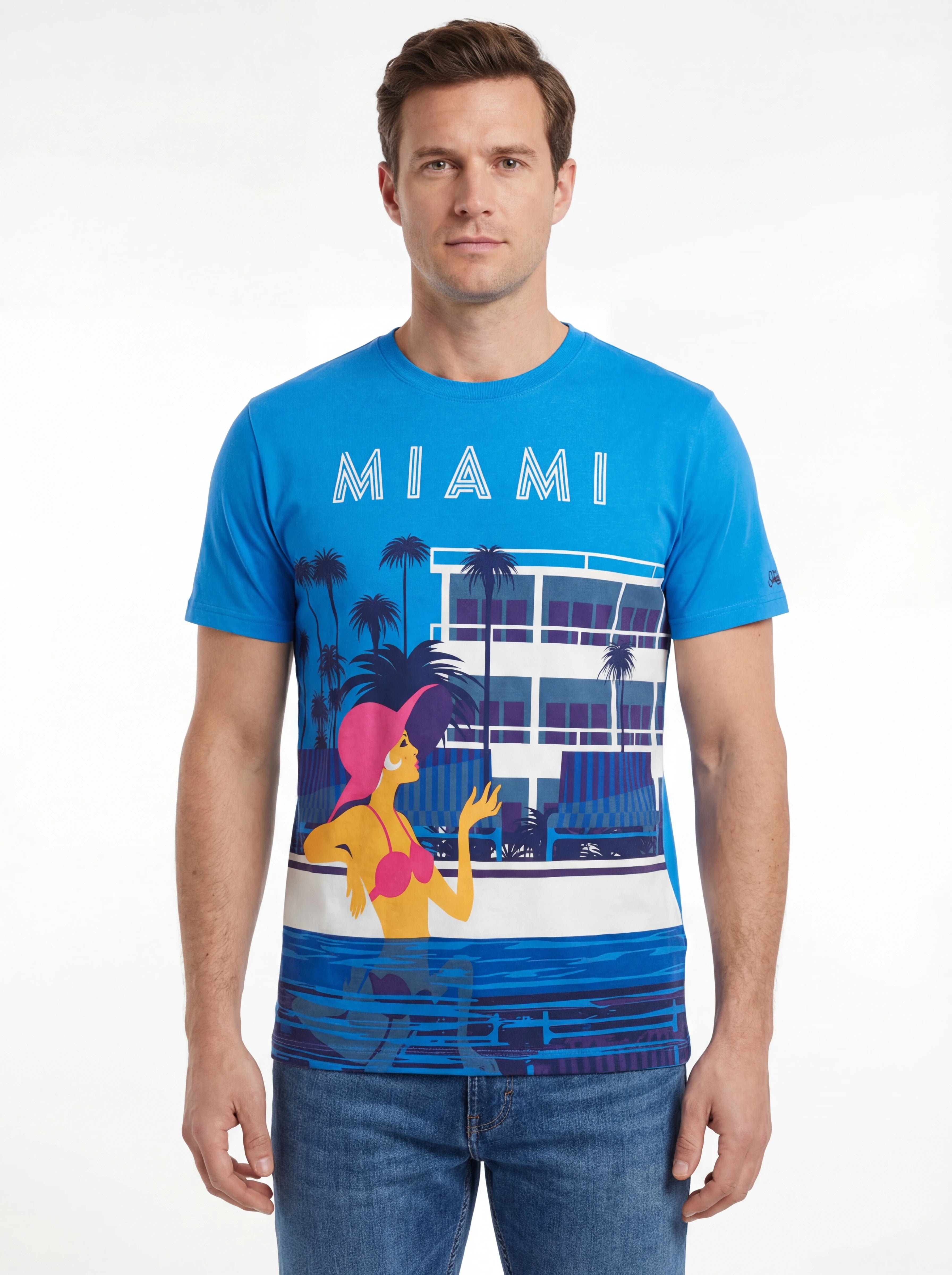 Modello frontalmente t-shirt bluette scritta “MIAMI” Saint Barth cotone