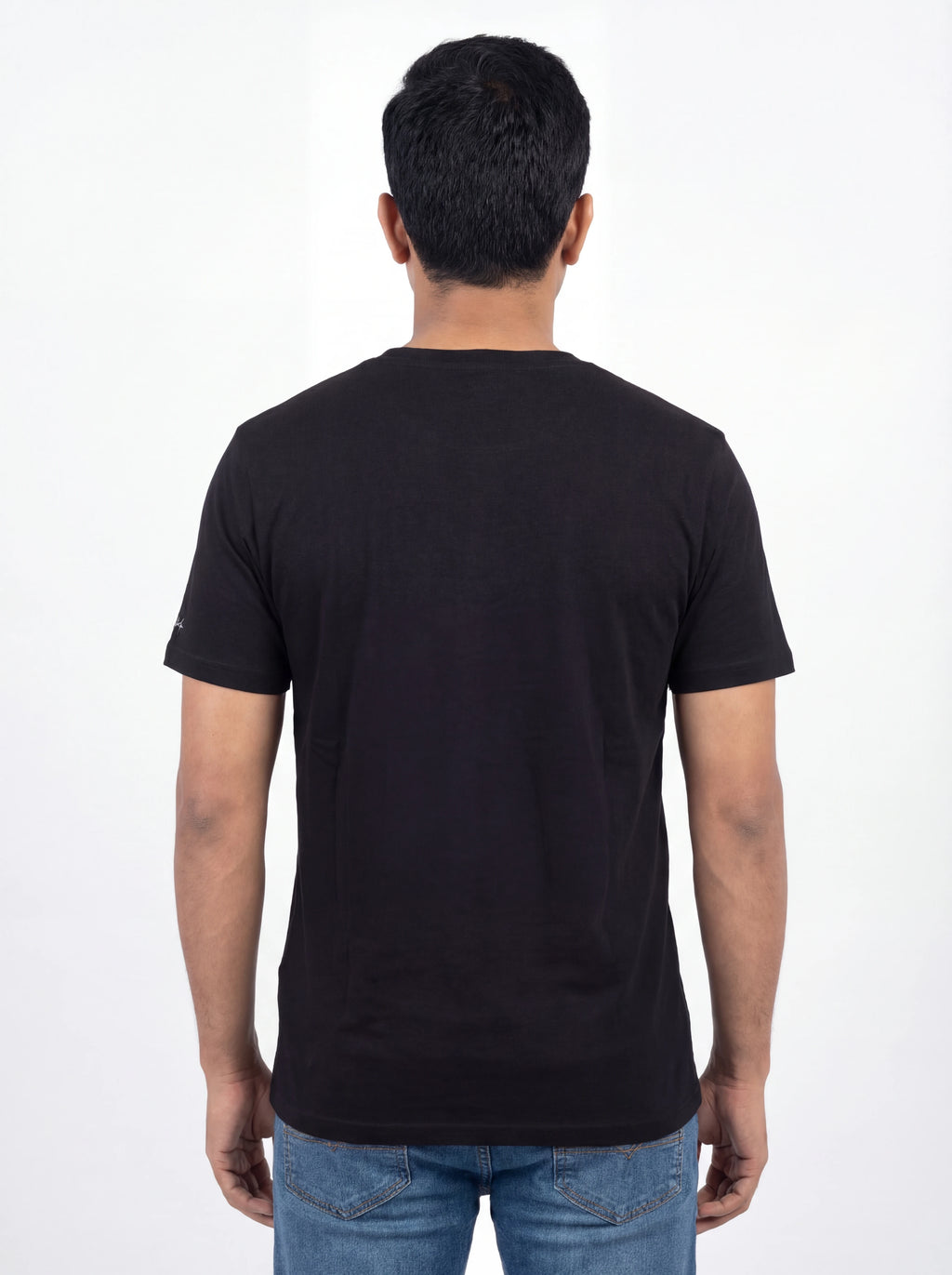 Modello a 45 gradi t-shirt nero scritta “Super G” Saint Barth cotone