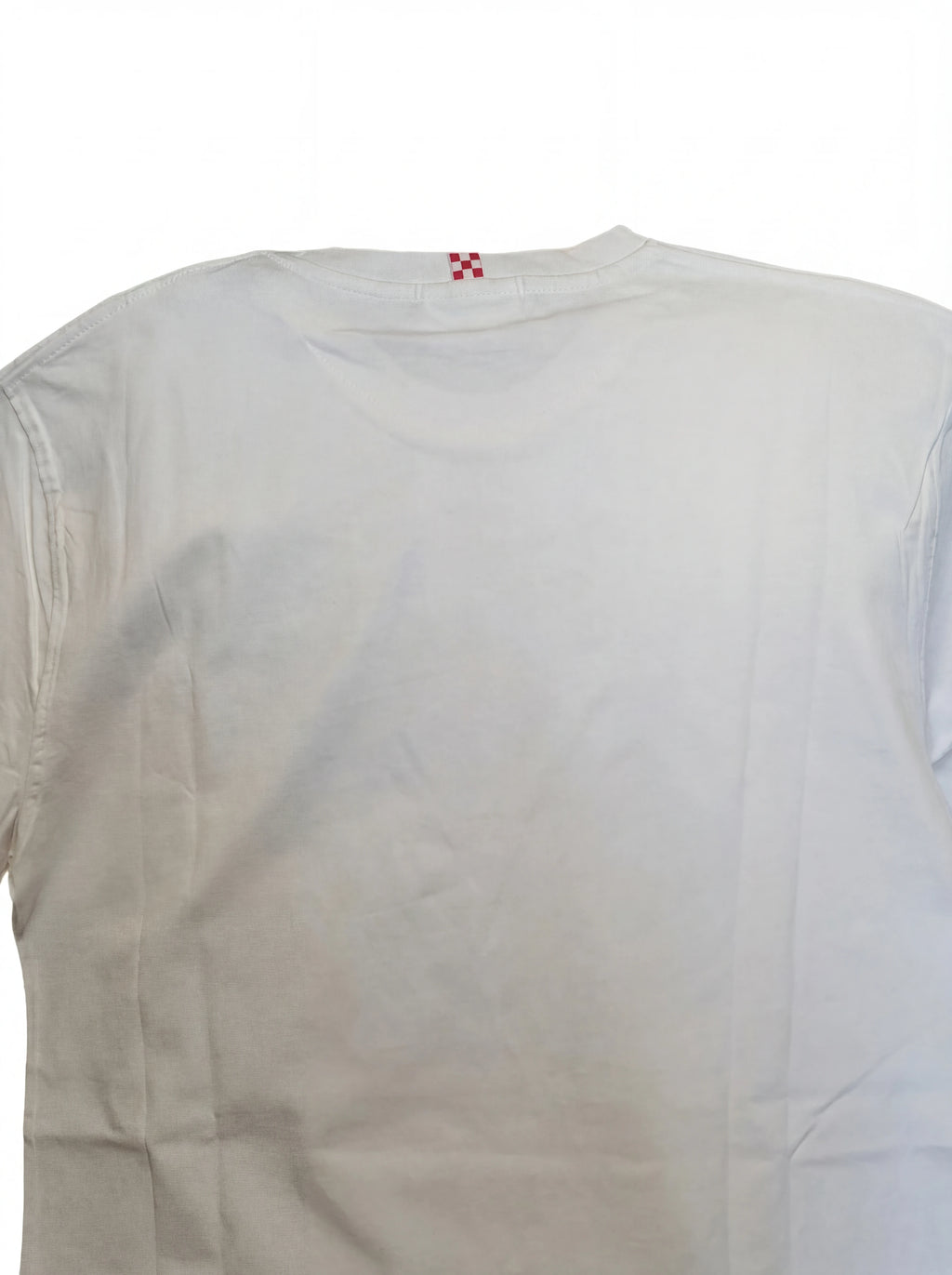 Vista da dietro t-shirt bianco scritta “Topless Addicted” Saint Barth cotone