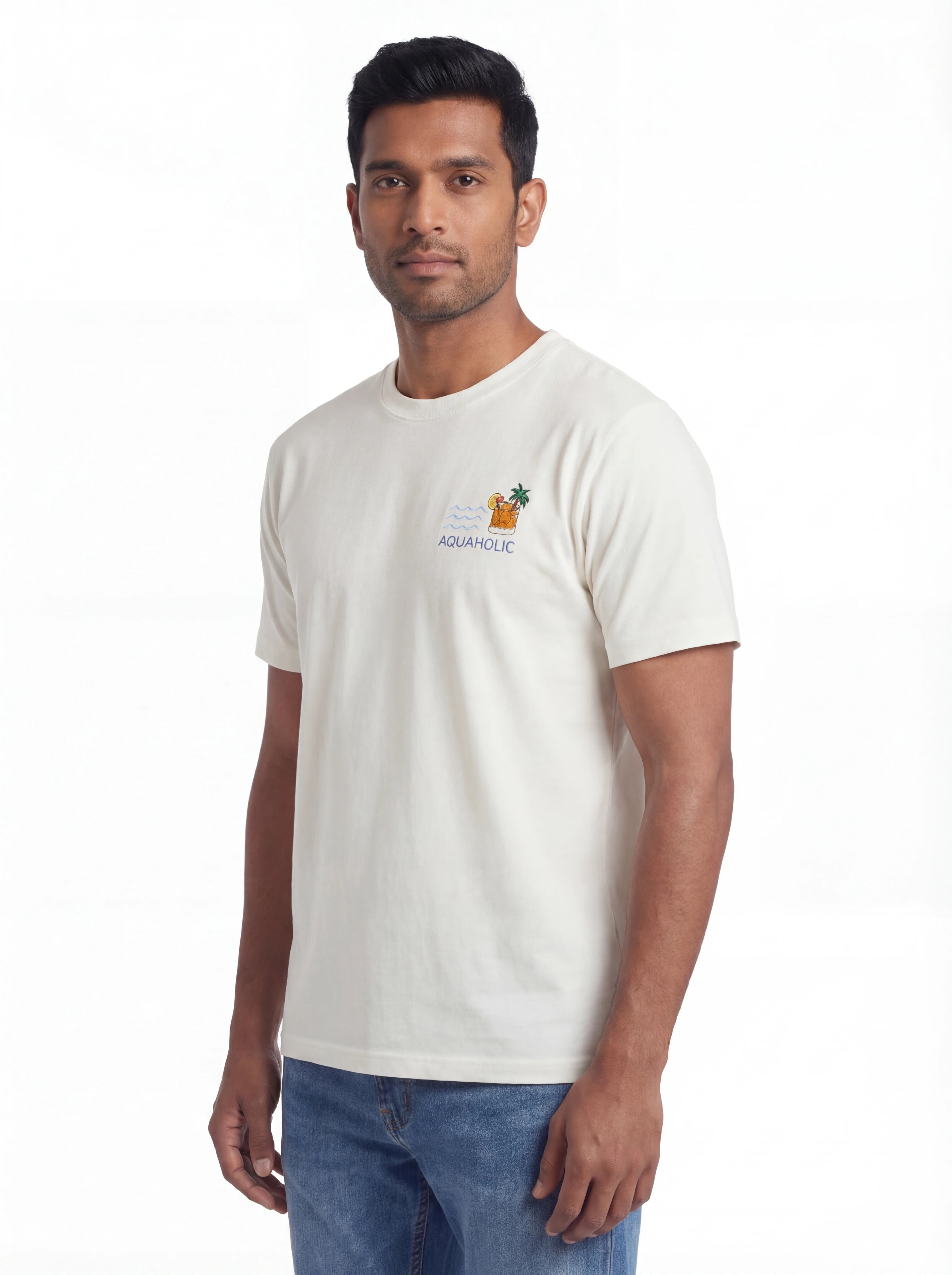 Dettaglio t-shirt burro scritta “AQUAHOLIC” Saint Barth cotone