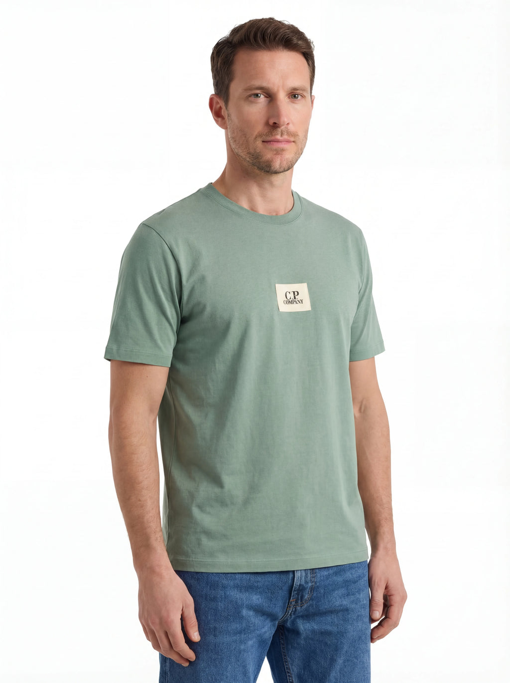 Modello a 45 gradi con t-shirt verde nan logo Stampa cotone jersey