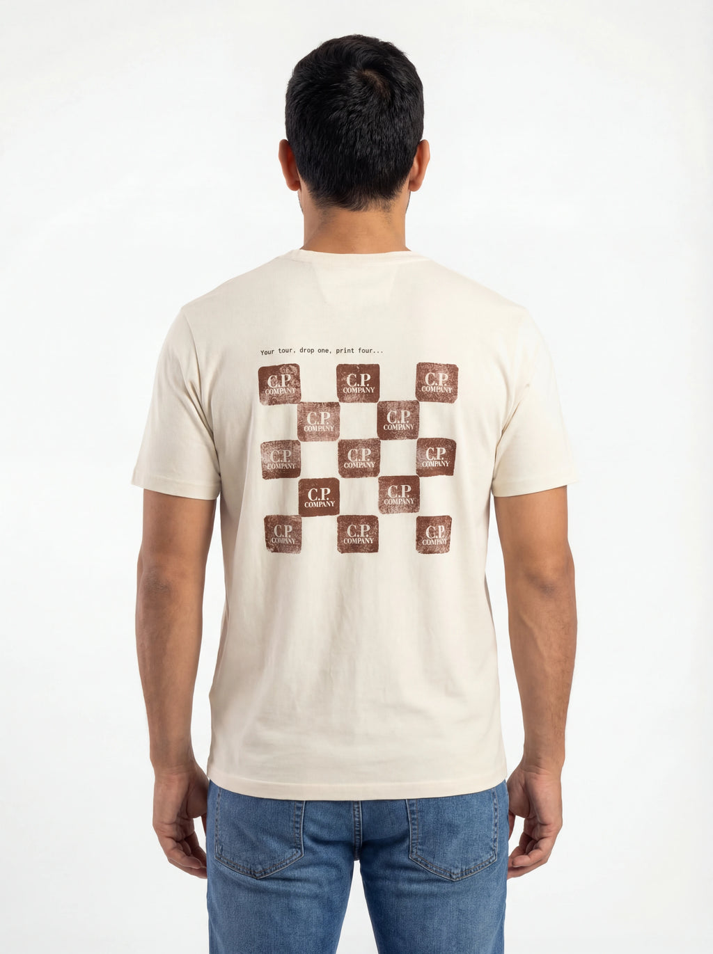 Dettaglio logo su t-shirt bianco nan logo Stampa cotone jersey