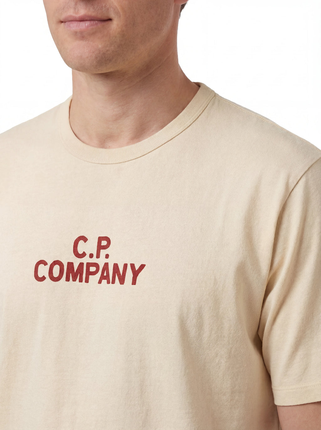 Dettaglio logo su t-shirt panna nan logo Stampa Grafica British Sailor cotone