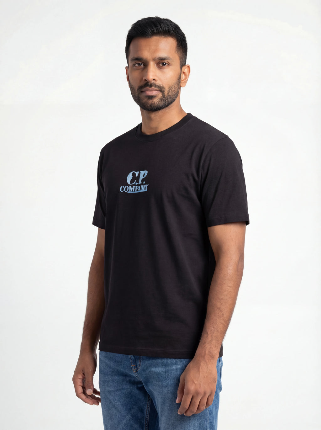 Modello a 45 gradi con t-shirt blu nan Stampa Grafica cotone